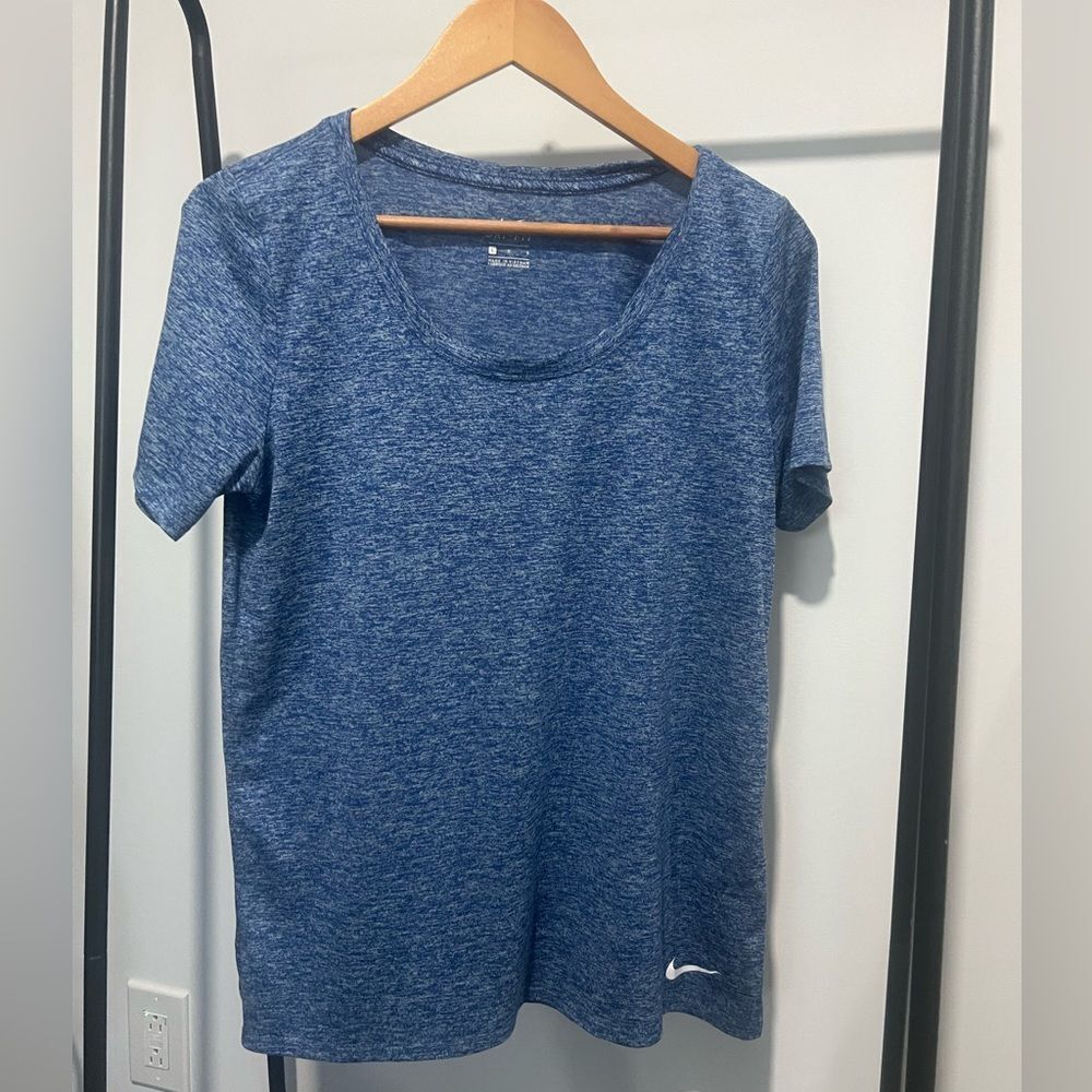 Nike Athletic Dri-Fit T-Shirt Size Large